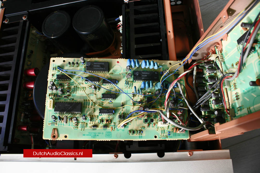 Marantz PM95 digital amplifier Philips TDA1541A S1