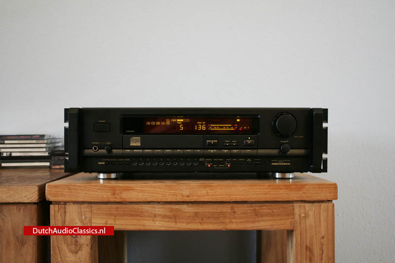 ラジオ・コンポ MARANTZ RC-610 Marantz CDR-610 CD Recorder 74CDR610/21B (Only for Parts
