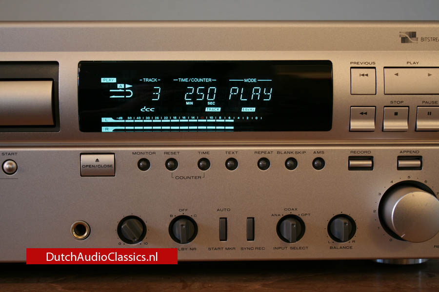 Marantz DD92 dcc recorder TDA1547 - DutchAudioClassics.nl