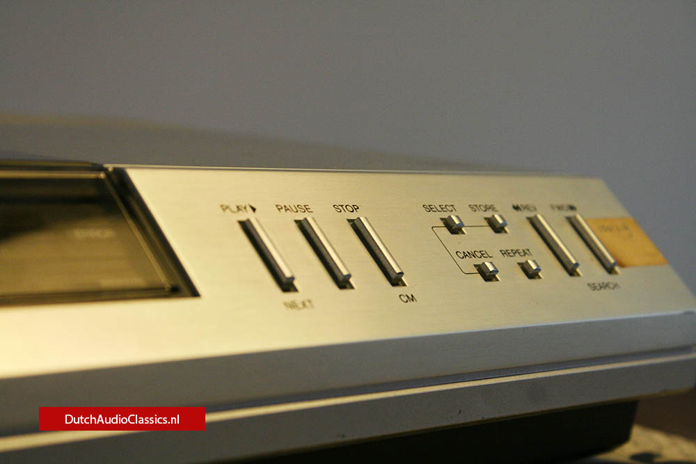 Philips CD100 prototype cdplayer nr.29