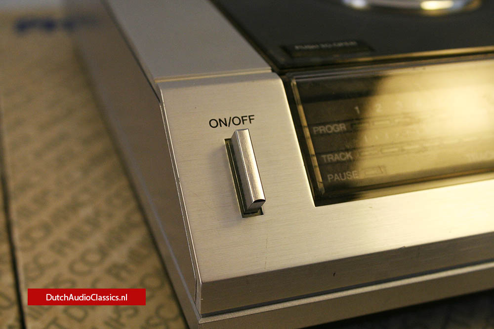 Philips CD100 prototype cdplayer nr.29
