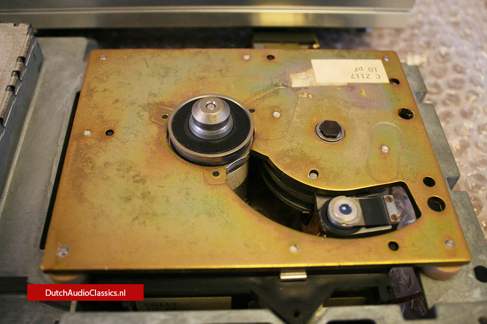 Philips CD100 prototype cdplayer nr.29