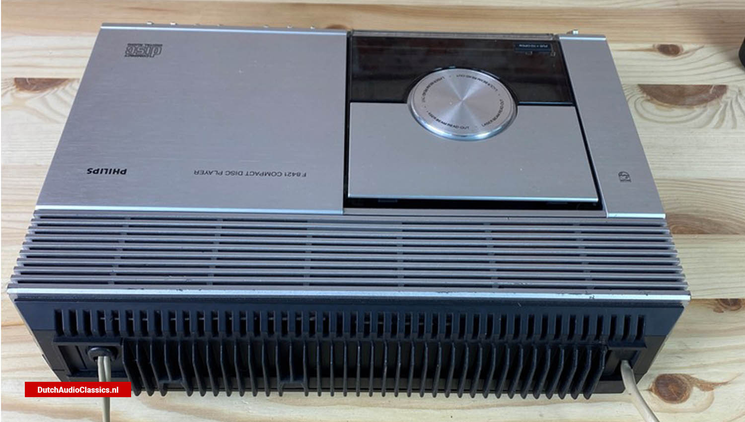 Philips F8421 CD100