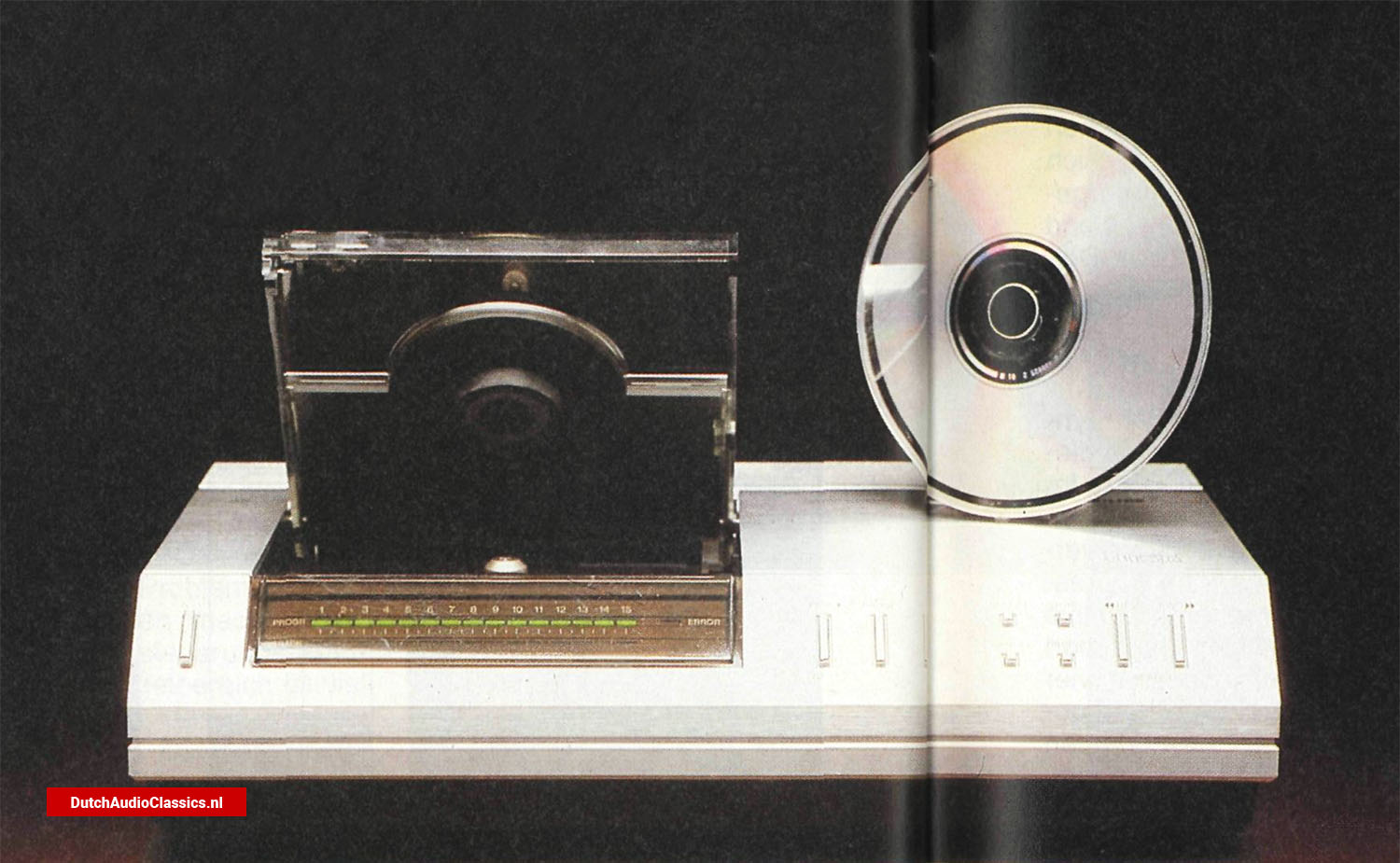Philips F8421 compact disc player 1982