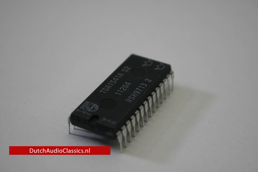 Philips TDA1541A S2 double crown d/a converter
