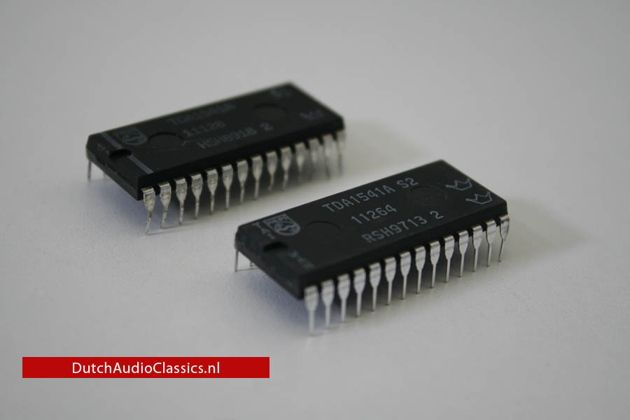 Philips TDA1541A S2 double crown d/a converter