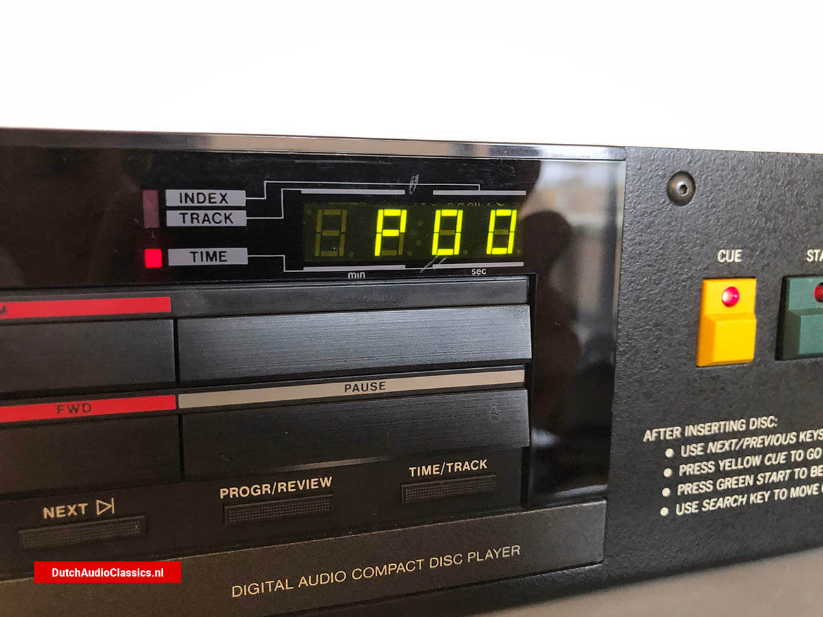 Straight Wire Audio CDQue broadcast cdplayer