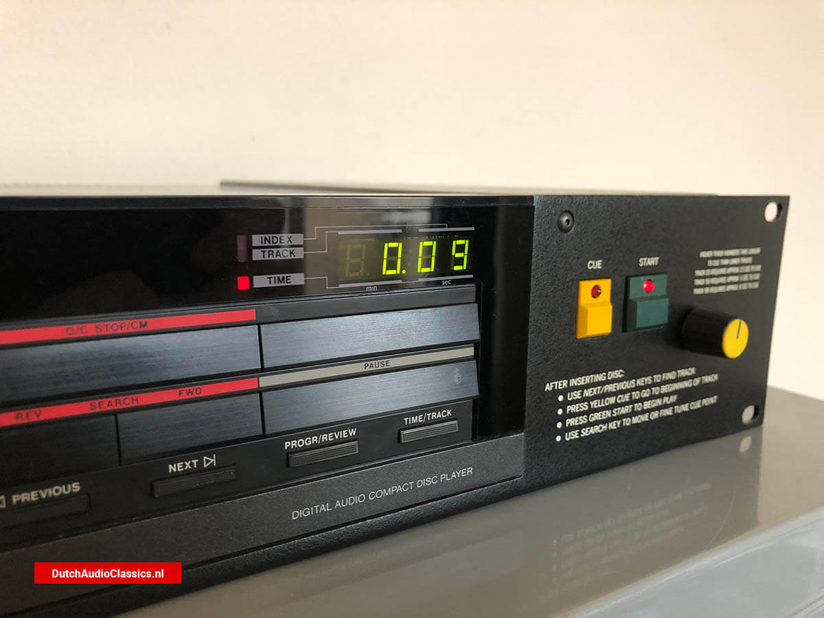 Straight Wire Audio CDQue broadcast cdplayer