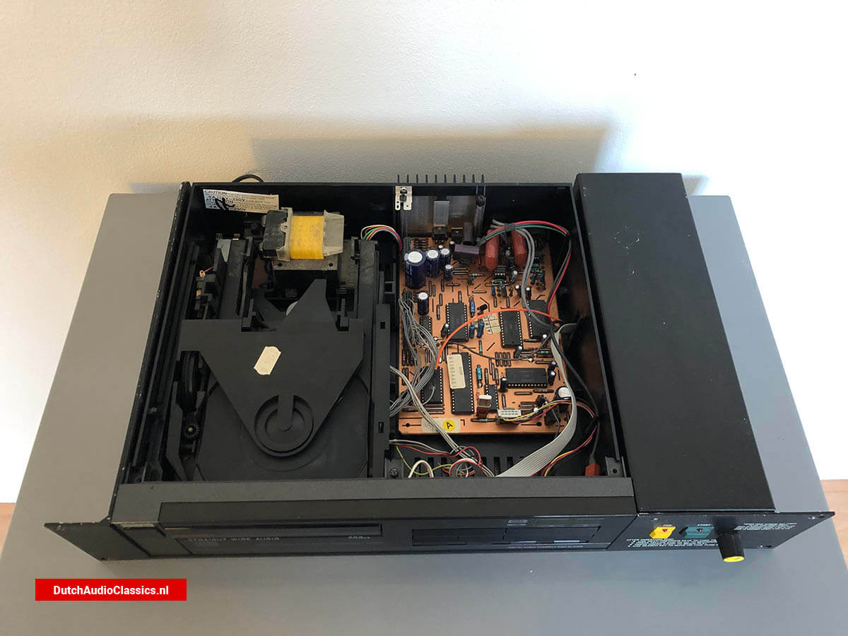 Straight Wire Audio CDQue broadcast cdplayer