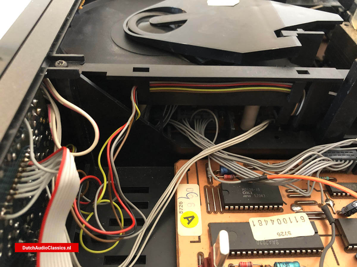 Straight Wire Audio CDQue broadcast cdplayer