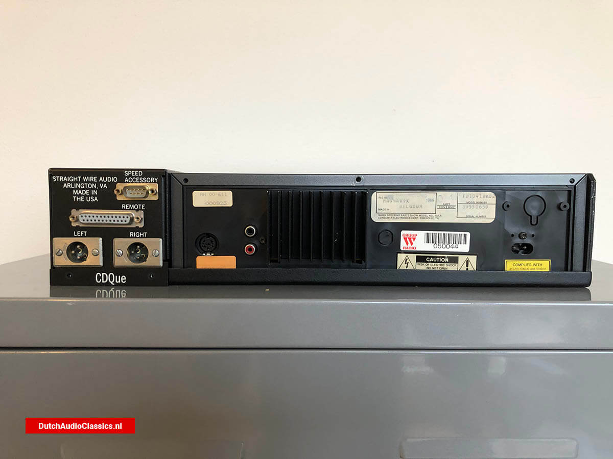 Straight Wire Audio CDQue broadcast cdplayer