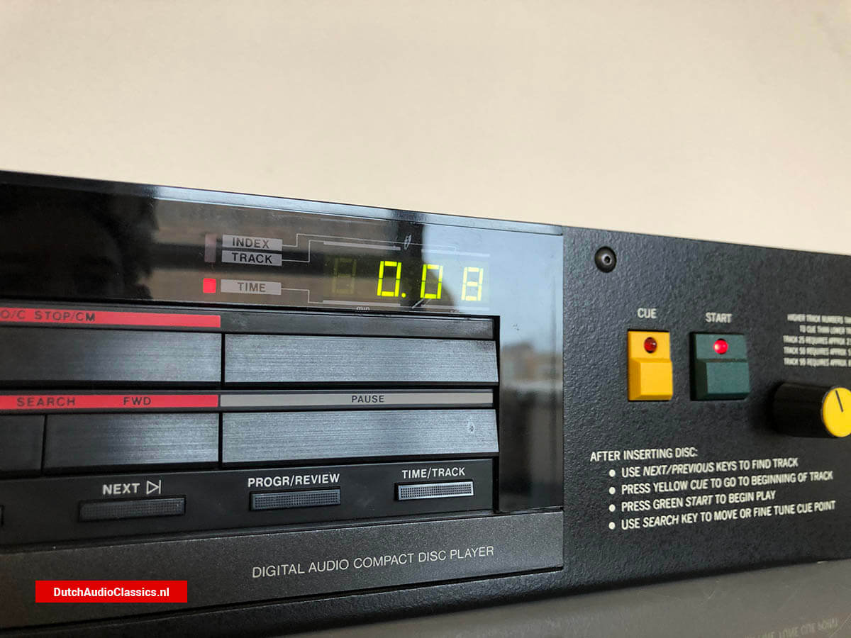 Straight Wire Audio CDQue broadcast cdplayer